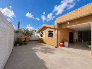 Casa com 6 Quartos, 2 Suítes e Energia Solar no Condomínio Morada dos Palmares