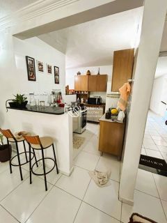 Apartamento no Alfredo Gaspar Reformado ,Quadra mar em Jacarecica
