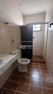 Apartamento Para Alugar no Edifício Três Irmãos com 4 quartos 2 suítes no bairro Gruta de Lourdes em Maceió
