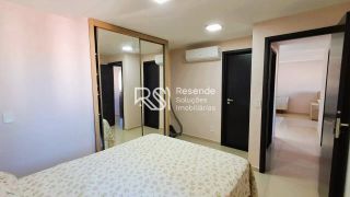 Apartamento no Edifício Lumière | Andar Alto | 3 Quartos | Próximo à Praia e ao Shopping Maceió
