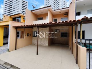 Casa Duplex no Residencial Veneza | Antares – 3 Quartos, 2 Suítes e Segurança 24h | Aluguel