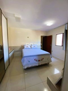Casa ampla a Venda no Residencial Aldebaran Ômega – Jardim Petrópolis | 242 m², Energia Solar e 4 Quartos