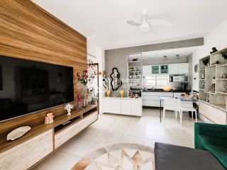 Apartamento para Vender no Condomínio Virgínia Residence a apenas 200 metros da Praia do Francês com suíte e piscina