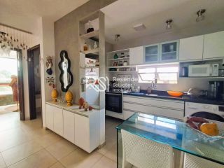 Apartamento para Vender no Condomínio Virgínia Residence a apenas 200 metros da Praia do Francês com suíte e piscina