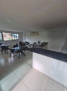 Apartamento a venda no Edifício Venusia Oliveira | 2 Quartos com Suíte | Totalmente Reformado