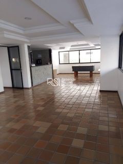 Apartamento no Edifício Artur Ramos para Aluguel na Ponta Verde | 100m² | 3 Quartos | Localização Privilegiada