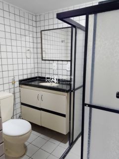 Apartamento no Edifício Artur Ramos para Aluguel na Ponta Verde | 100m² | 3 Quartos | Localização Privilegiada
