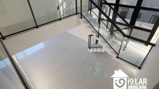 Casa Exclusiva com 4 Suítes e Área Gourmet à Venda no Alphaville Litoral Norte 2