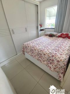 Conforto e Amplitude em Andar Alto: Cobertura Duplex à Venda em Lauro de Freitas – com 2 Quartos e Varanda