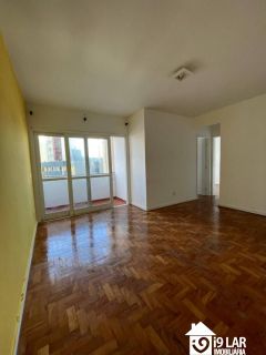 Apartamento 2/4 com Varanda e 2 Banheiros à Venda na Pituba – Condomínio Edifício Constantino