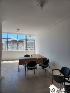 Sala Comercial de Prestígio na Rua Chile: Vista Deslumbrante e Conforto no Coração de Salvador