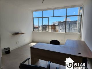 Sala Comercial de Prestígio na Rua Chile: Vista Deslumbrante e Conforto no Coração de Salvador