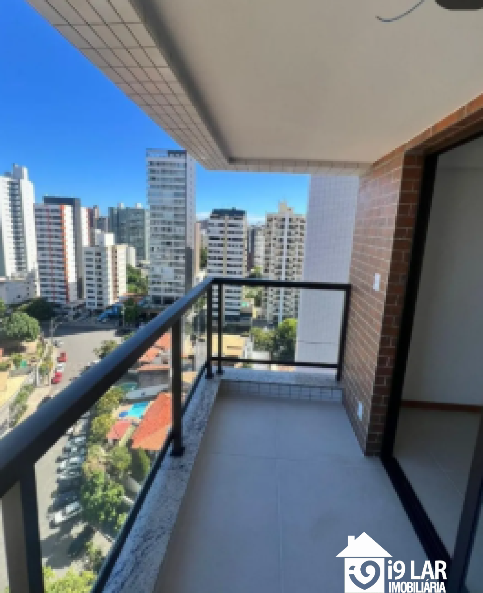 Sofisticação e Lazer no Rooftop: Seu Novo 1/4 no Caminho das Árvores