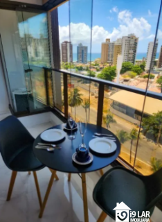 Pronto para Morar ou Investir: 1/4 Mobiliado com Vista Mar em Armação