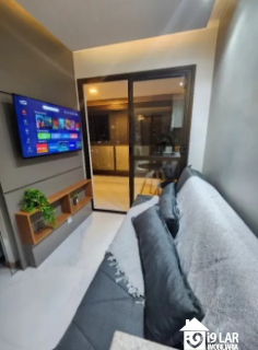 Pronto para Morar ou Investir: 1/4 Mobiliado com Vista Mar em Armação