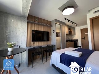 Conforto e Sol da Manhã na Barra: Invista neste Studio Nascente e Mobiliado no ZN Barra