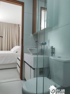 Viva nas Alturas da Barra: Studio Mobiliado em Andar Altíssimo no ZN Barra
