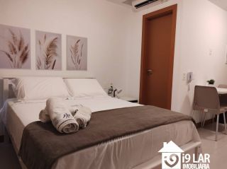 Viva nas Alturas da Barra: Studio Mobiliado em Andar Altíssimo no ZN Barra