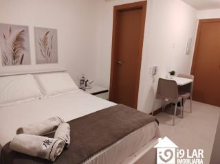Viva nas Alturas da Barra: Studio Mobiliado em Andar Altíssimo no ZN Barra
