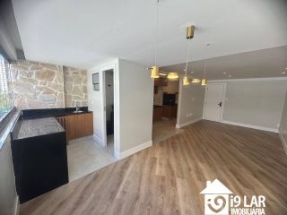 Sofisticação e Conforto no Alphaville 1 – Apartamento 2/4 com Duas Suítes e Área Gourmet.