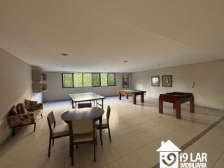 Sofisticação e Conforto no Alphaville 1 – Apartamento 2/4 com Duas Suítes e Área Gourmet.