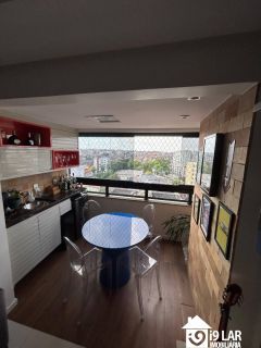 Oportunidade na Vila Laura: Apartamento de 3/4 com Suíte e 2 Vagas Soltas no Vila Imperial