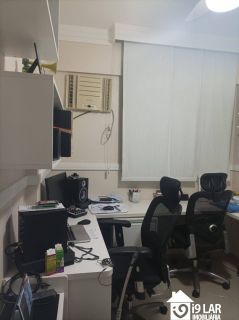 Lazer de Clube na Paralela: Seu Novo 3/4 com Suíte e 2 Vagas no Vila Allegro