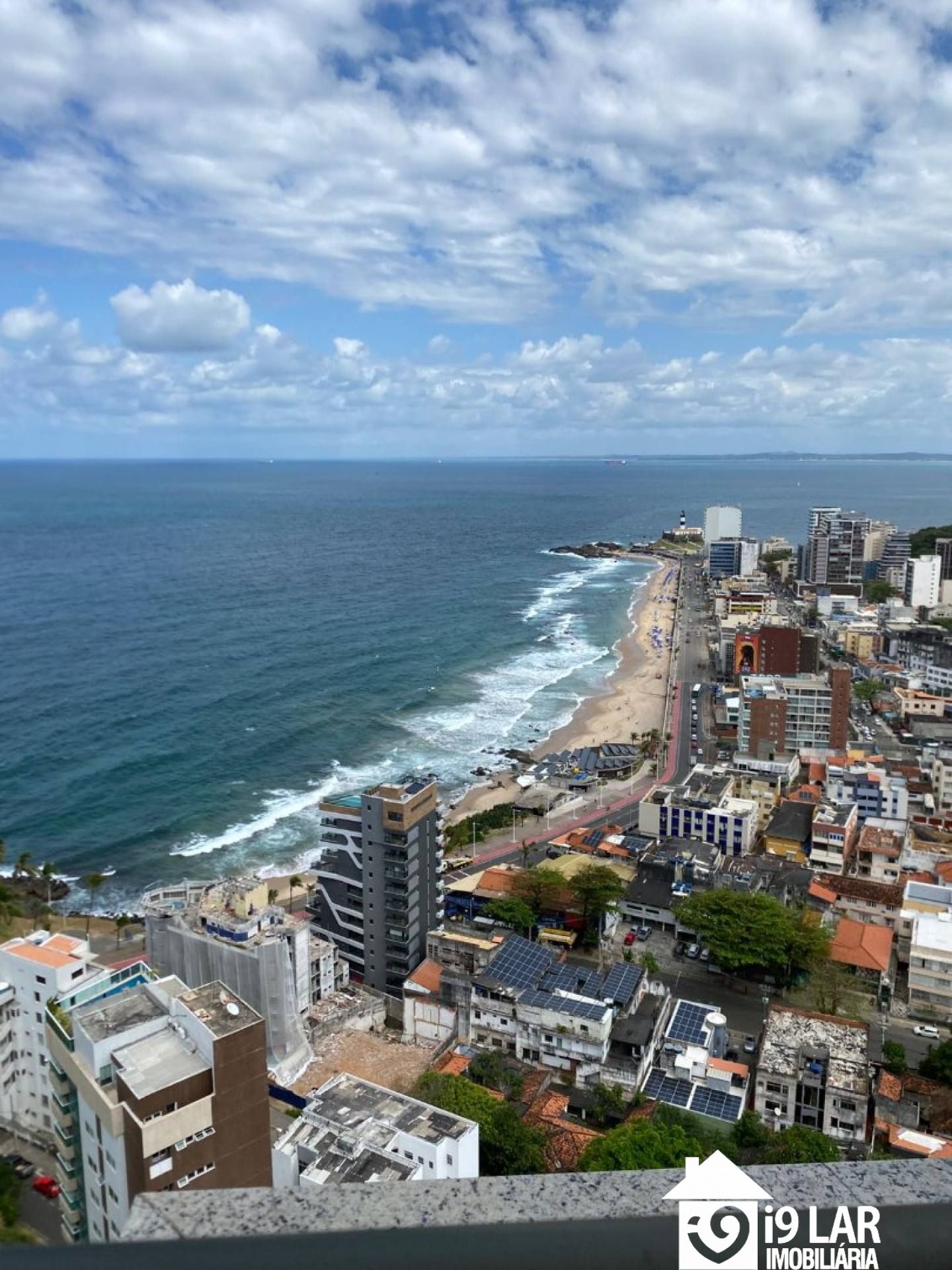 Luxo Sustentável e Vista Privilegiada: 4 Suítes de 210m² no Morro Ipiranga Residence