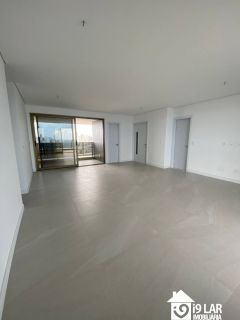 Luxo Sustentável e Vista Privilegiada: 4 Suítes de 210m² no Morro Ipiranga Residence