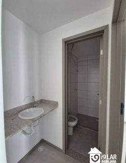Viva com Vista Privilegiada em Jaguaribe: Apartamento em Andar Alto no Ocean House