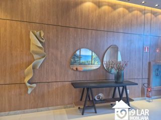 Viva com Vista Privilegiada em Jaguaribe: Apartamento em Andar Alto no Ocean House