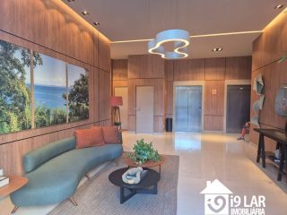 Viva com Vista Privilegiada em Jaguaribe: Apartamento em Andar Alto no Ocean House