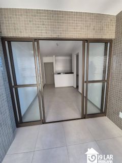 Viva com Vista Privilegiada em Jaguaribe: Apartamento em Andar Alto no Ocean House