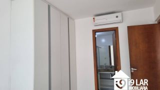 Conforto e Praticidade em Alphaville 1: Apartamento Nascente com Suíte e Estrutura Completa de Lazer.
