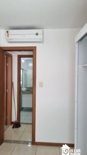 Conforto e Praticidade em Alphaville 1: Apartamento Nascente com Suíte e Estrutura Completa de Lazer.