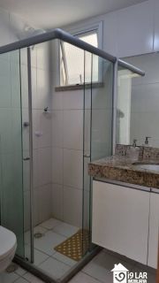Conforto e Praticidade em Alphaville 1: Apartamento Nascente com Suíte e Estrutura Completa de Lazer.