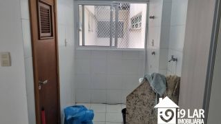 Conforto e Praticidade em Alphaville 1: Apartamento Nascente com Suíte e Estrutura Completa de Lazer.