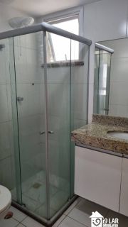 Conforto e Praticidade em Alphaville 1: Apartamento Nascente com Suíte e Estrutura Completa de Lazer.