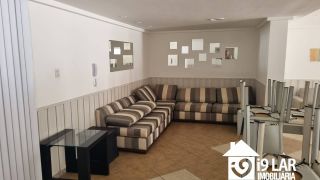 Conforto e Praticidade em Alphaville 1: Apartamento Nascente com Suíte e Estrutura Completa de Lazer.