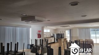 Conforto e Praticidade em Alphaville 1: Apartamento Nascente com Suíte e Estrutura Completa de Lazer.