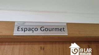 Conforto e Praticidade em Alphaville 1: Apartamento Nascente com Suíte e Estrutura Completa de Lazer.