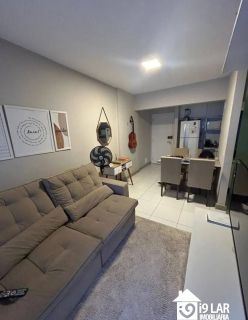 Praticidade e Lazer na Paralela: Apartamento 1/4 Semi-Mobiliado no Helbor Cosmopolitan