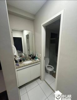 Praticidade e Lazer na Paralela: Apartamento 1/4 Semi-Mobiliado no Helbor Cosmopolitan
