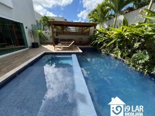 Luxo e Espaço no Alphaville 2: Casa Novíssima com 4 Suítes, 500m², Energia Solar e 7 Vagas