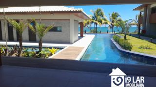 Duplex Pé na Areia no Mamont — 3 Suítes, Vista Mar e Infraestrutura Resort.