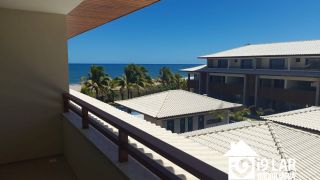 Duplex Pé na Areia no Mamont — 3 Suítes, Vista Mar e Infraestrutura Resort.