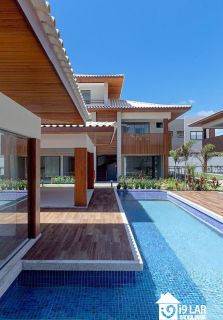 Duplex Pé na Areia no Mamont — 3 Suítes, Vista Mar e Infraestrutura Resort.