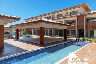 Duplex Pé na Areia no Mamont — 3 Suítes, Vista Mar e Infraestrutura Resort.