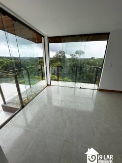 Luxo e Amplitude em Praia do Forte: Casa de 5 Suítes com 402m² no Exclusivo Ilha dos Pássaros