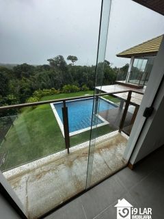 Luxo e Amplitude em Praia do Forte: Casa de 5 Suítes com 402m² no Exclusivo Ilha dos Pássaros